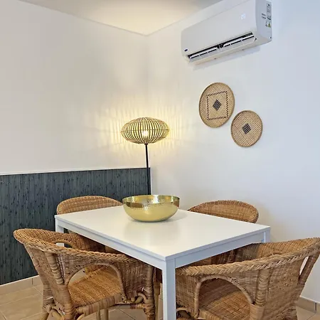 Apf T2 By Junto Ao Mar