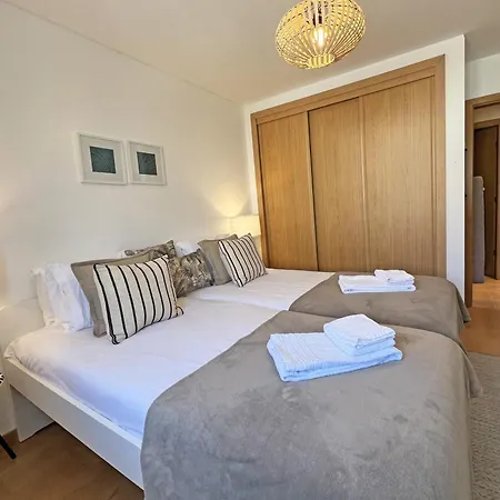 Apf T2 By Junto Ao Mar *