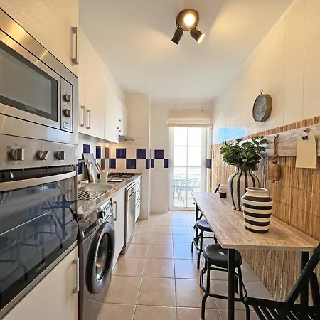 アパート Apf T2 By Junto Ao Mar